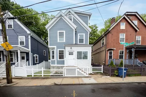 26 Edge Hill St, Boston, MA 02130