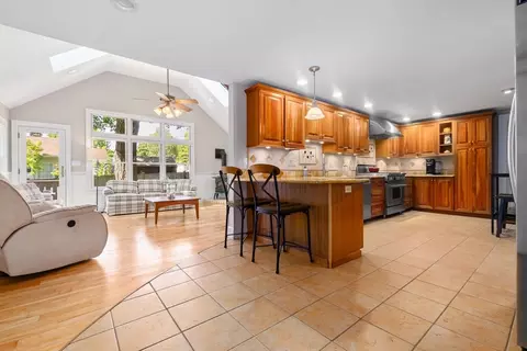 94 Conant St, Danvers, MA 01923 photo 8