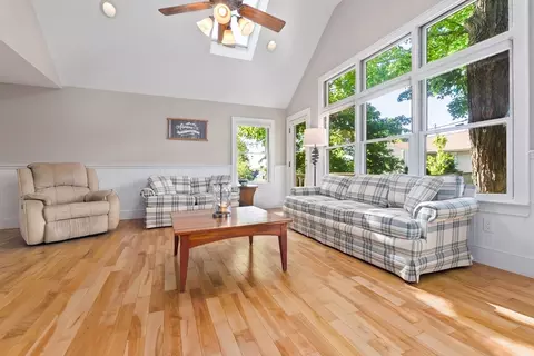 94 Conant St, Danvers, MA 01923 photo 6