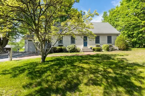 94 Conant St, Danvers, MA 01923 photo 2