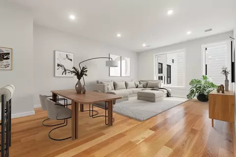 267 Old Colony #413, Boston, MA 02127
