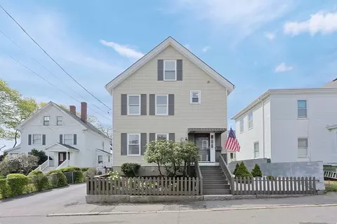 14 Orchard St, Gloucester, MA 01930