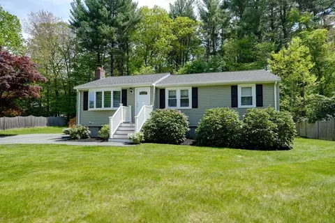 39 Skelton Rd, Burlington, MA 01803