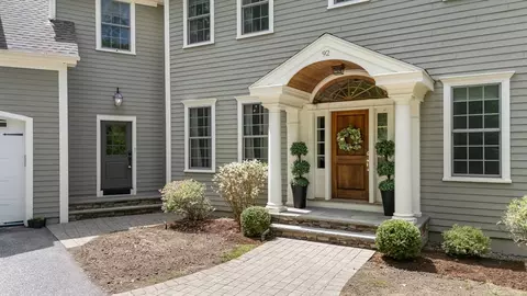 92 Cherry St, Shrewsbury, MA 01545