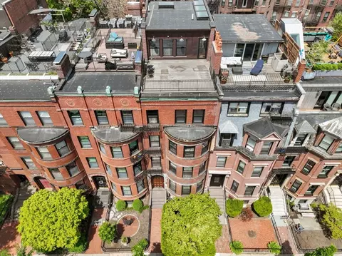 393 Marlborough St #8, Boston, MA 02115