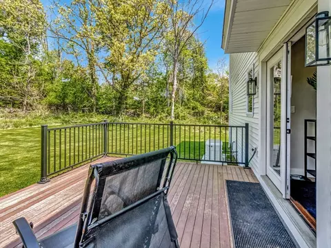 77 Park St, Mendon, MA 01756 photo 38