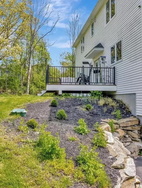 77 Park St, Mendon, MA 01756 photo 39