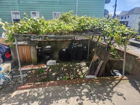 Exterior - 297 Union St, Fall River, MA 02721 photo 3 of 3