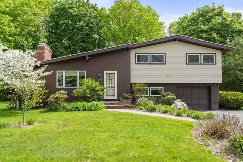 267 Haverhill St, Reading, MA 01867