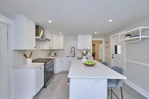 Kitchen - 74 Main St, Acton, MA 01720 photo 3 of 4