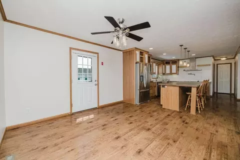 53 Linsay Dr, Raynham, MA 02767 photo 17