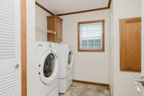 53 Linsay Dr, Raynham, MA 02767 photo 28