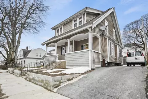 8 Wabash Ave, Worcester, MA 01604 photo 2