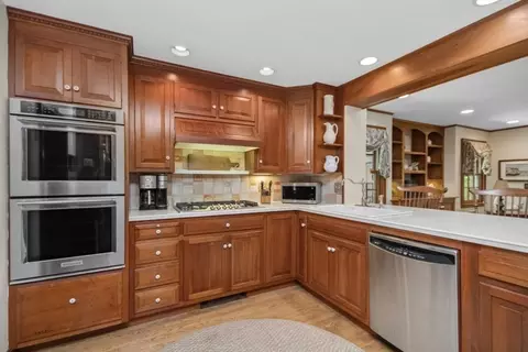 37 Cedar St, Braintree, MA 02184 photo 15