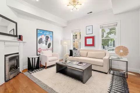 154 O St #1, Boston, MA 02127