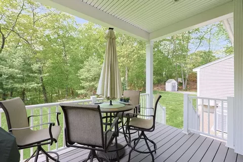 Exterior - 2 Powers Rd, Mendon, MA 01756 photo 6 of 7