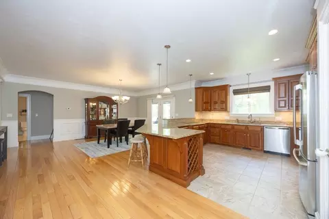 Kitchen - 2 Powers Rd, Mendon, MA 01756 photo 3 of 3