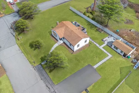 5 Strout Ave, Wilmington, MA 01887