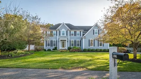 22 Parsons Hill Rd, Wenham, MA 01984