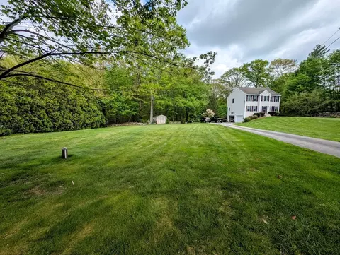83 Haggerty Rd, Charlton, MA 01507
