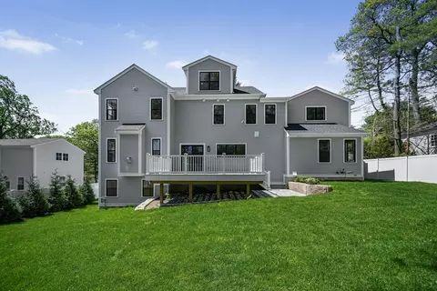 Exterior - 120 Lawton Rd, Needham, MA 02492 photo 4 of 5