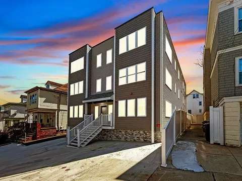 21-23 Thornton St #4, Revere, MA 02151