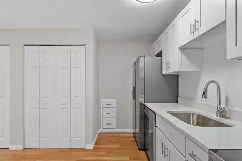 5 Washington St #D2, Reading, MA 01867 photo 3