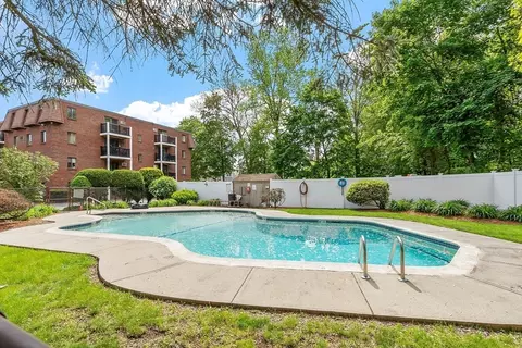 5 Washington St #D2, Reading, MA 01867 photo 16