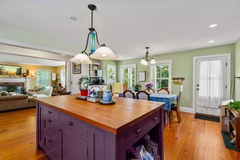 257 Central, Acton, MA 01720 photo 8