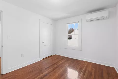 Bedroom - 14 Collins St, Danvers, MA 01923 photo 4 of 5