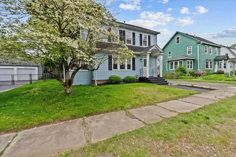 27 Oakland St, West Springfield, MA 01089