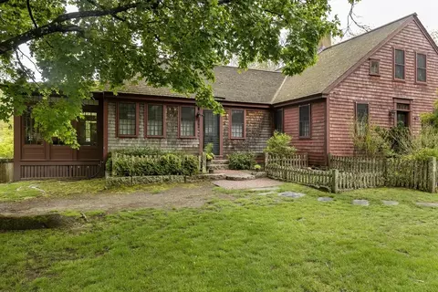 140 Palmer Rd, Plympton, MA 02367