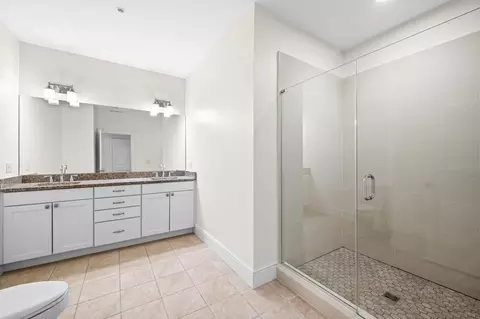 Bath - 33 Intrepid Cir #405, Marblehead, MA 01945 photo 2 of 5