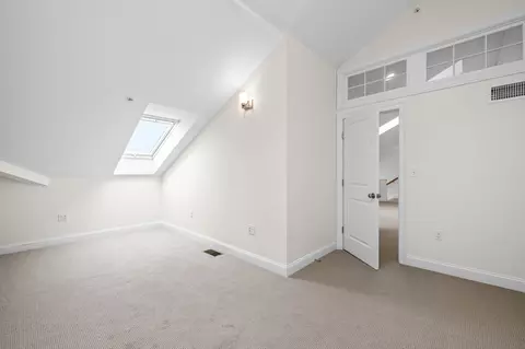 Bedroom - 33 Intrepid Cir #405, Marblehead, MA 01945 photo 5 of 6