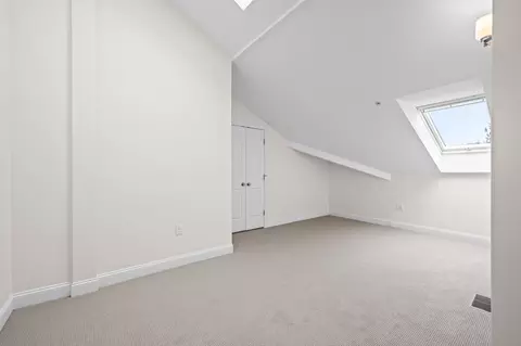 Bedroom - 33 Intrepid Cir #405, Marblehead, MA 01945 photo 4 of 6