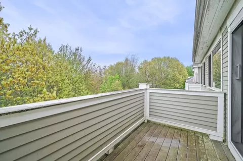 Exterior - 33 Intrepid Cir #405, Marblehead, MA 01945 photo 2 of 2