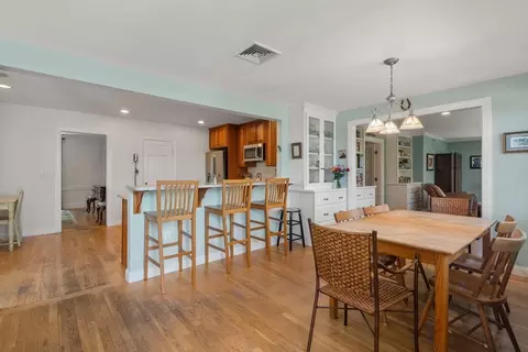 56 Laurel Dr, Needham, MA 02492 photo 11