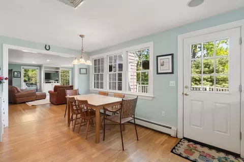 56 Laurel Dr, Needham, MA 02492 photo 13