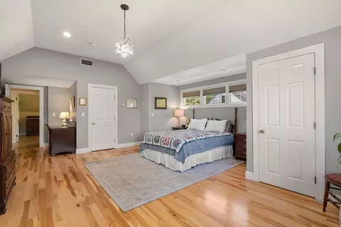 56 Laurel Dr, Needham, MA 02492 photo 20