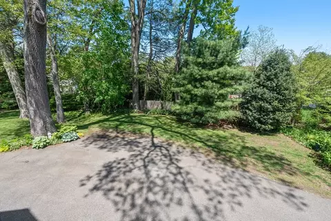56 Laurel Dr, Needham, MA 02492 photo 30