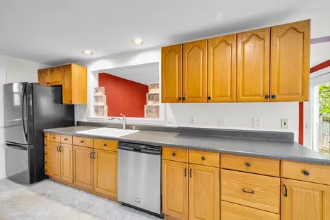 Kitchen - 5 1st Ave, Ware, MA 01082 photo 1 of 3