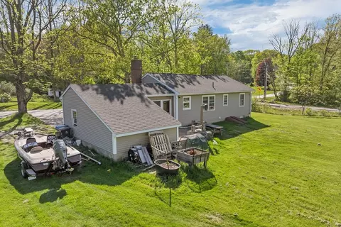 367 Main St, Hampstead, NH 03841 photo 7