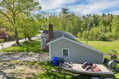 367 Main St, Hampstead, NH 03841 photo 8