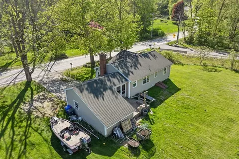 367 Main St, Hampstead, NH 03841 photo 6