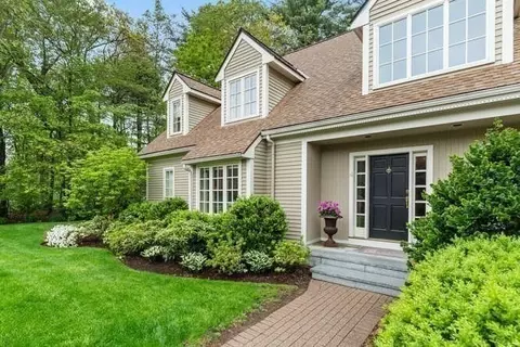 4 Turnburry Hl #4, Lexington, MA 02421