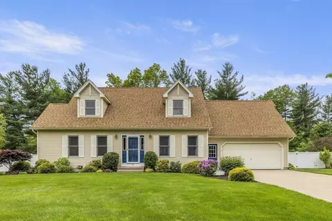 65 Michael Dr, Westfield, MA 01085
