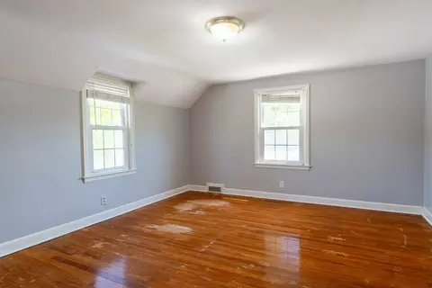 40 Fenimore Blvd, Springfield, MA 01108 photo 20