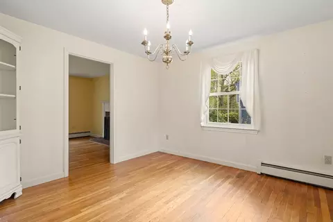 56 Trask St, Beverly, MA 01915 photo 7