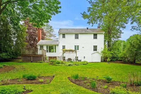56 Trask St, Beverly, MA 01915 photo 32