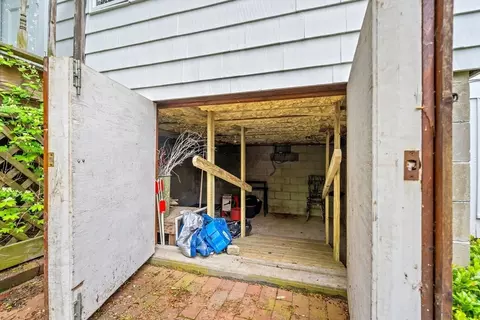 56 Trask St, Beverly, MA 01915 photo 34